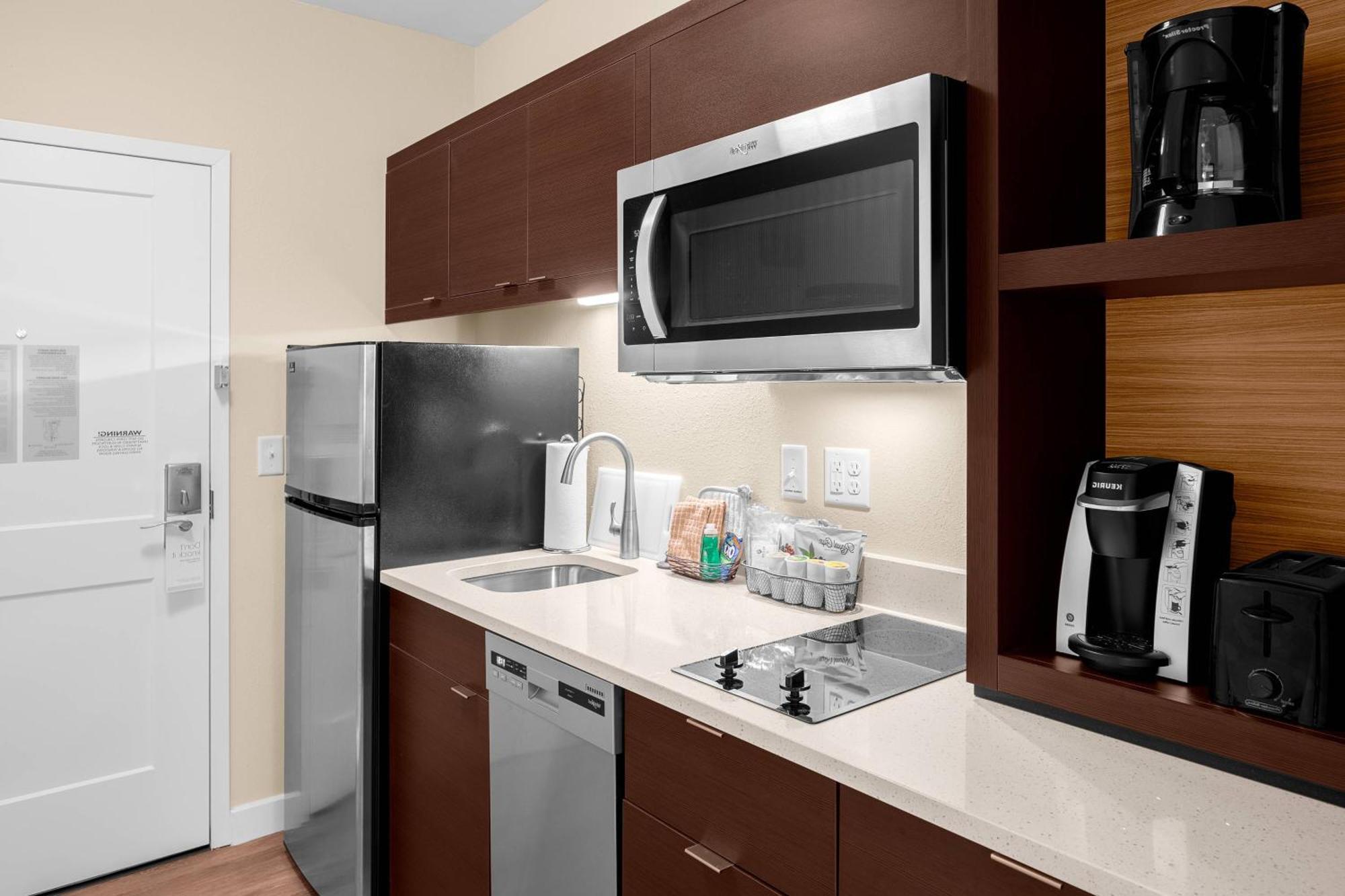 Towneplace Suites Cincinnati Фэрфилд Экстерьер фото